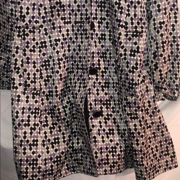 Coat - Picture 4 of 4